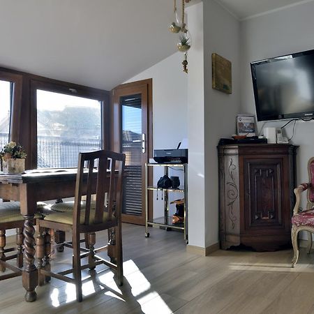 דירות רומא Irex Via Del Corso Private Attico With Jacuzzi מראה חיצוני תמונה