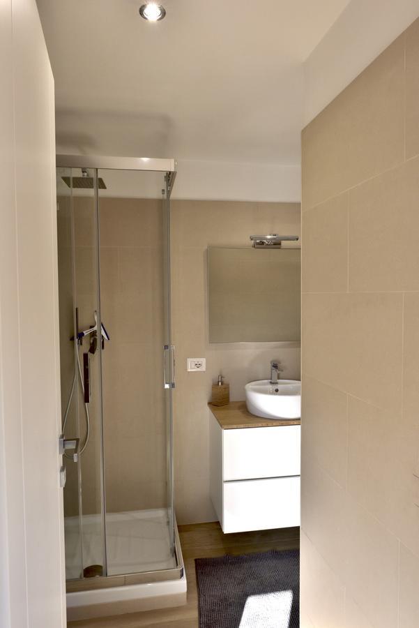 דירות רומא Irex Via Del Corso Private Attico With Jacuzzi מראה חיצוני תמונה